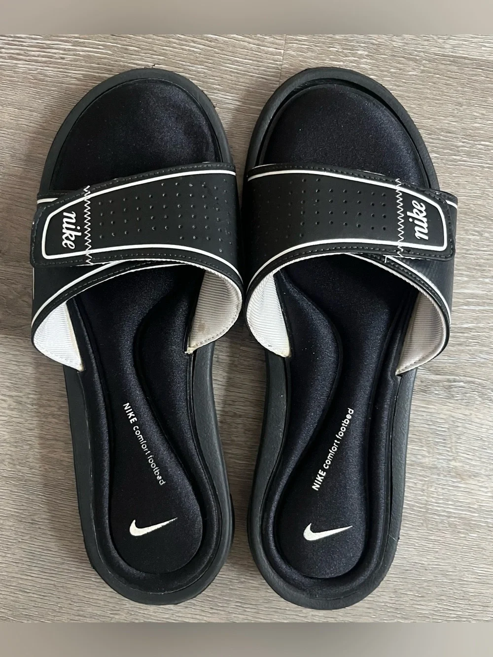 Women’s Nike Comfort Slide Slides Sandals, Sz 9